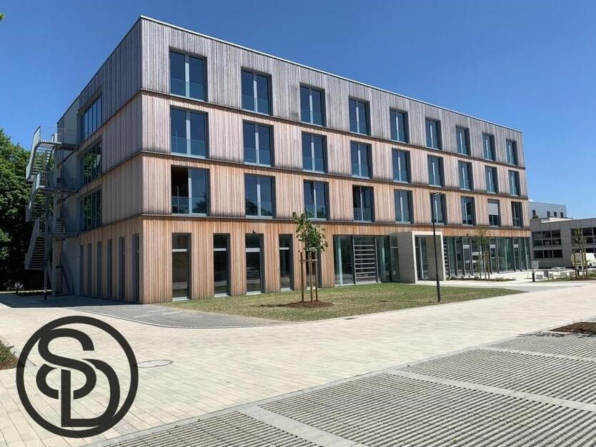 Modernes Arbeitsumfeld in repräsentativen Räumlichkeiten in Naila - Büroraum ca. 36 m² - exklusive Nebenleistungen