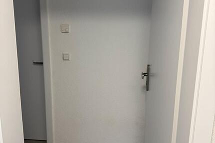 Kernsarnierte 2-Zimmer Dachgeschosswohnung in Poppenweiler zimmer