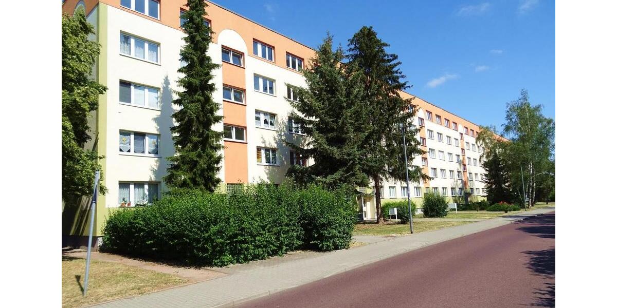 Erdgeschoßwohnung Köthen (Anhalt) - 3 Zimmer, 66 m&sup2;, 352&euro; | Angebot:22243538
