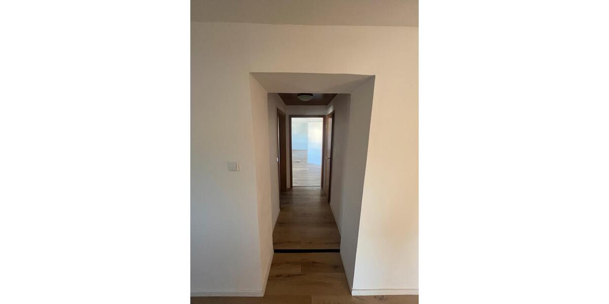 Etagenwohnung Grafenau Frauenberg - 4 Zimmer, 107 m&sup2;, 880&euro; | Angebot:26517669