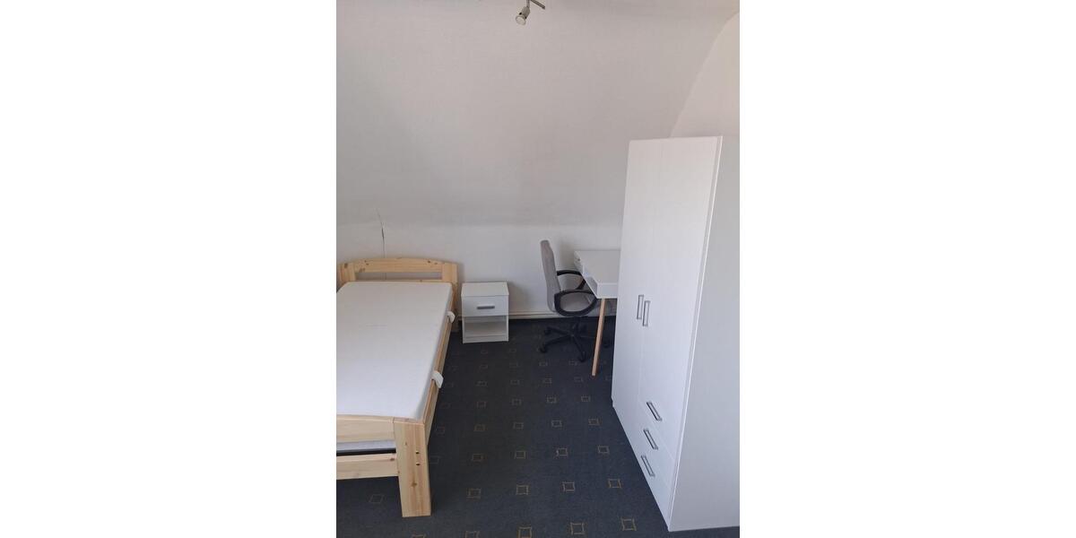 Etagenwohnung Hildesheim Oststadt/Stadtfeld - 1 Zimmer, 16 m&sup2;, 390&euro; | Angebot:24689966