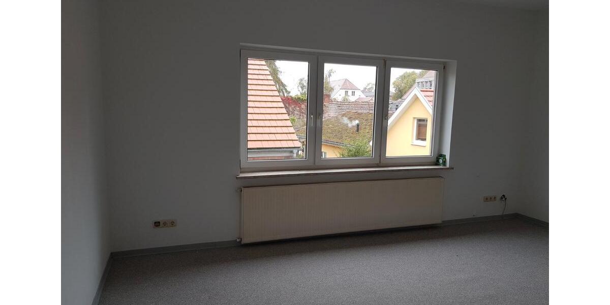 Etagenwohnung Ludwigslust - 3 Zimmer, 82 m&sup2;, 704&euro; | Angebot:26646270