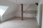 Etagenwohnung Lage - 1 Zimmer, 90 m&sup2;, 450&euro; | Angebot:25869910