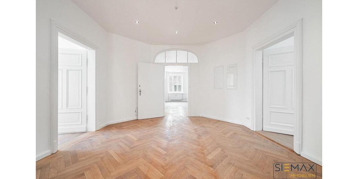 Etagenwohnung Augsburg - 8 Zimmer, 240 m&sup2;, 3.600&euro; | Angebot:26368470