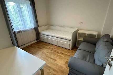 WG-Zimmer in Frankfurt am Main 545 € 15 m² zimmer
