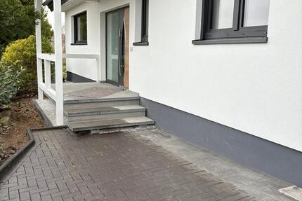 Erstbezug nach Sanierung: Einfamilienhaus in Echte 5 zimmer