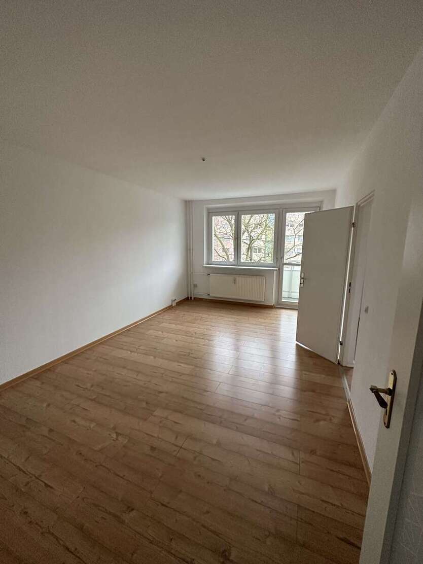 Wohnung zum Mieten in Rostock 619,50 € 59 m² 3 zimmer