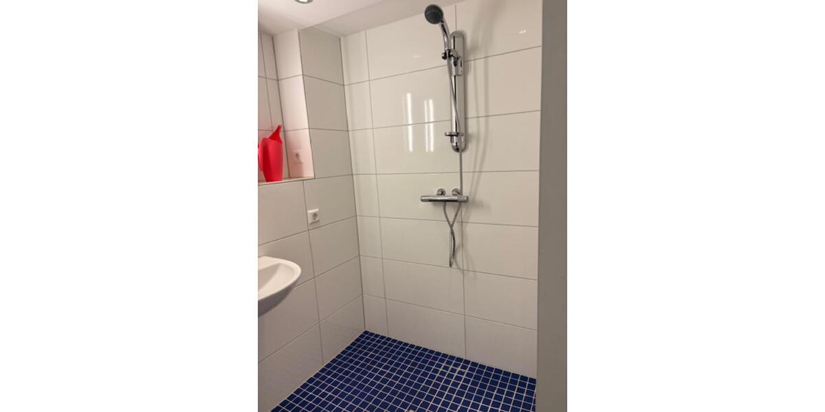 Wohnen auf Zeit Stuttgart Stuttgart-Süd - 1 Zimmer, 32 m&sup2;, 897&euro; | Angebot:25982135