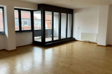 Wohnung Diepholz - 3 Zimmer, 143 m&sup2;, 1.100&euro; | Angebot:24446835