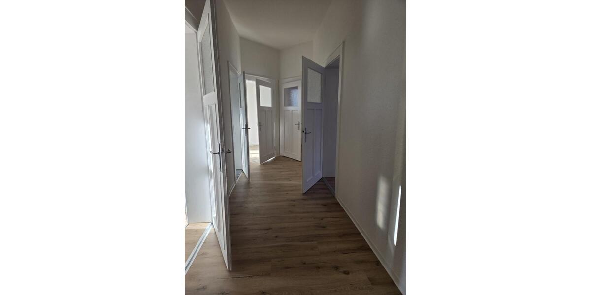 Etagenwohnung Meißen - 4 Zimmer, 107 m&sup2;, 890&euro; | Angebot:24428387