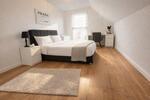 Einfamilienhaus Brackel - 7 Zimmer, 220 m&sup2;, 2.400&euro; | Angebot:26698292