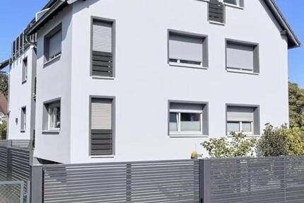 Schöne Dachgeschosswohnung 1 Zi mit Balkon Einbauküche – 48 qm zimmer