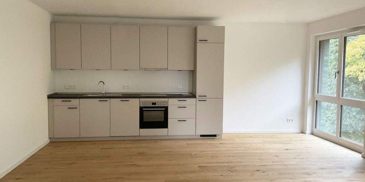 Etagenwohnung Hannover Döhren - 4 Zimmer, 125 m&sup2;, 1.750&euro; | Angebot:24696711