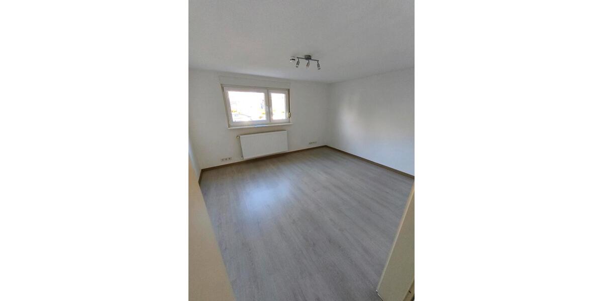 Terrassenwohnung Troisdorf - 3 Zimmer, 63 m&sup2;, 750&euro; | Angebot:26498602