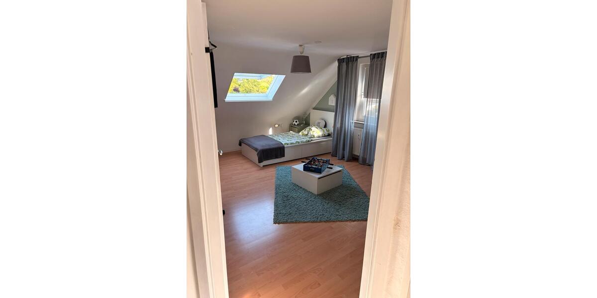 Dachgeschoßwohnung Betzdorf - 3 Zimmer, 73 m&sup2;, 730&euro; | Angebot:26669814