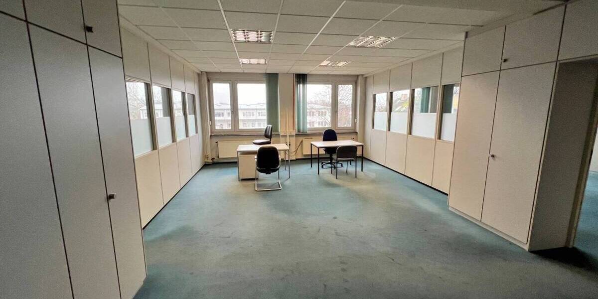 Gewerbeobjekt Lübeck St. Gertrud - 6 Zimmer, 400 m&sup2;, 2.800&euro; | Angebot:25798667