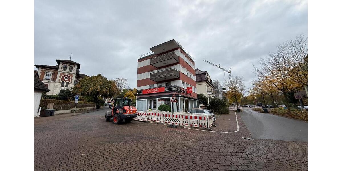 Helle 2-Zimmer-Wohnung (82 m²) im 3. OG mit großem Balkon 1 zimmer