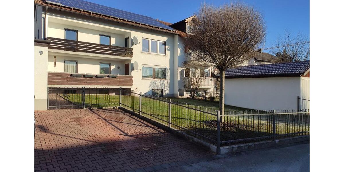 Etagenwohnung Ascha - 4 Zimmer, 102 m&sup2;, 1.150&euro; | Angebot:24831347