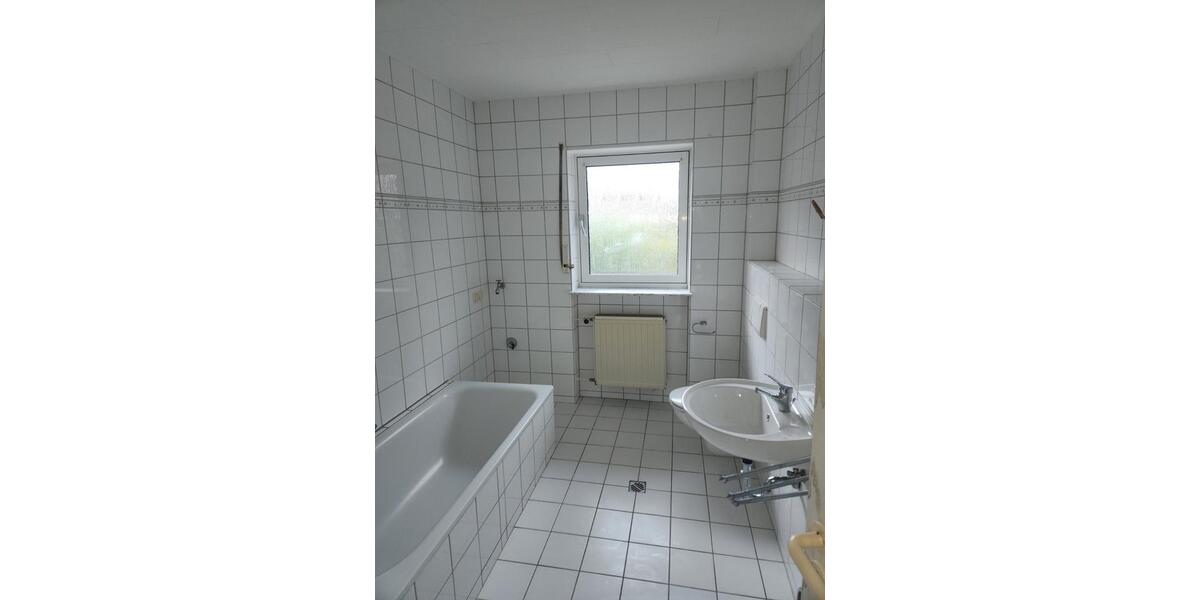 Hochparterre Nohfelden - 4 Zimmer, 90 m&sup2;, 684&euro; | Angebot:26342548