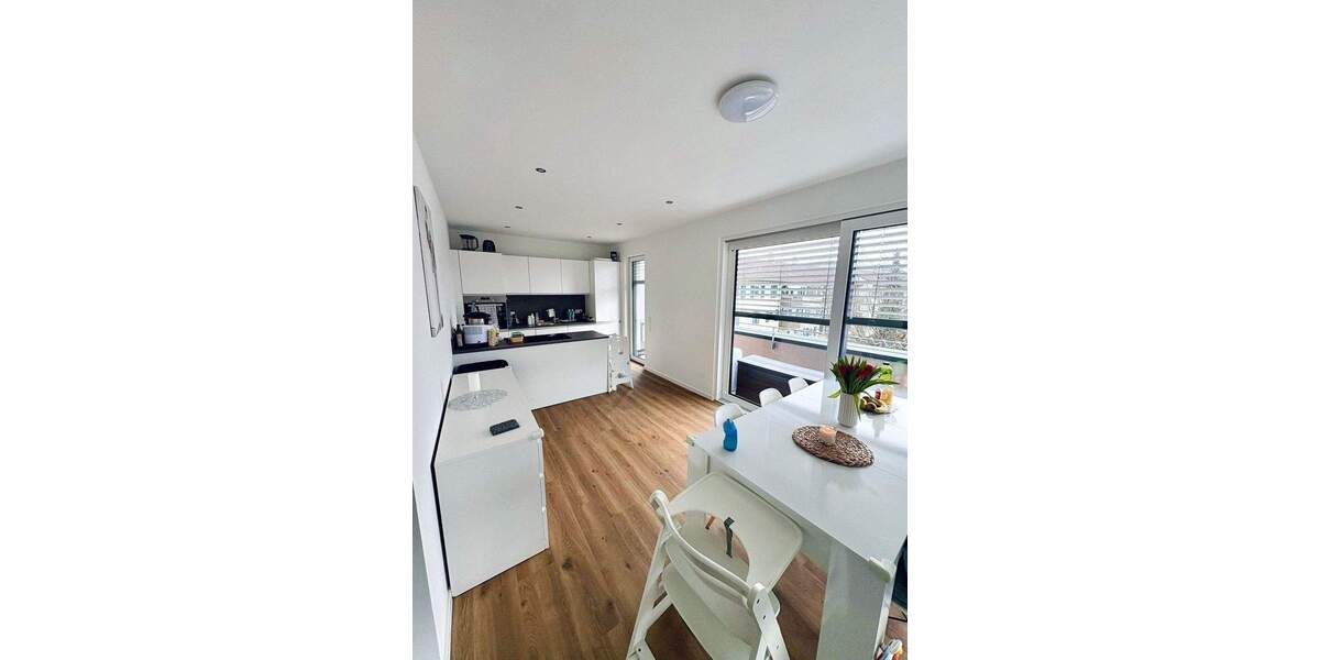 Etagenwohnung Lörrach - 3 Zimmer, 109 m&sup2;, 1.746&euro; | Angebot:26081395