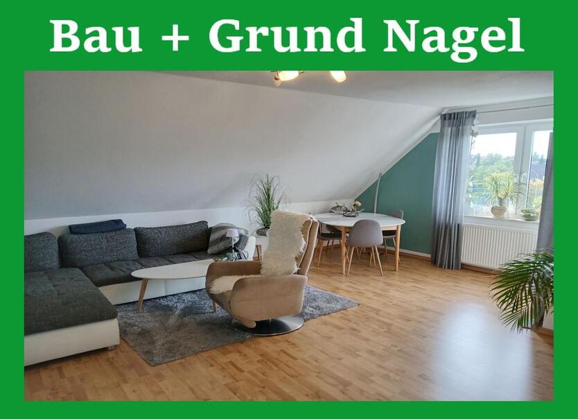 Moderne, geräumige Wohnung mit Balkon am Stadtrand. Einbauküche möglich!