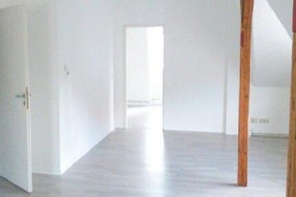 Wohnung Herford - 2 Zimmer, 140 m&sup2;, 1.200&euro; | Angebot:26294686