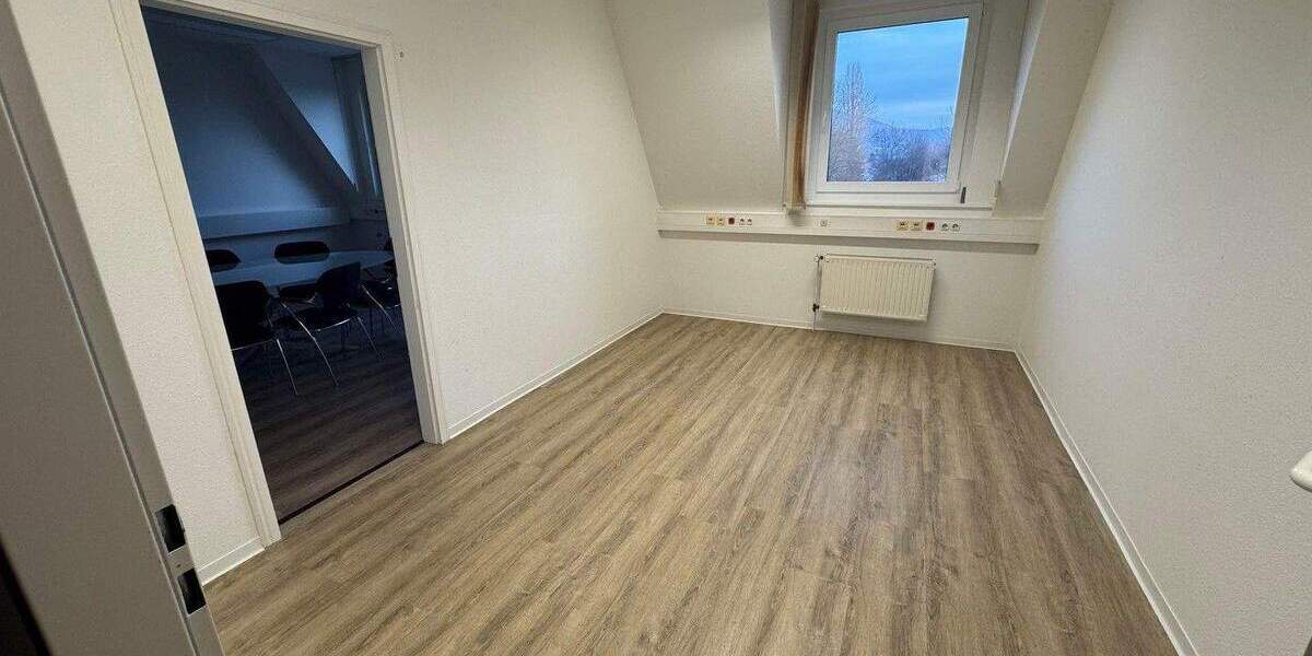 Gewerbeobjekt Königswinter Oberdollendorf - 1.500&euro; | Angebot:24810112