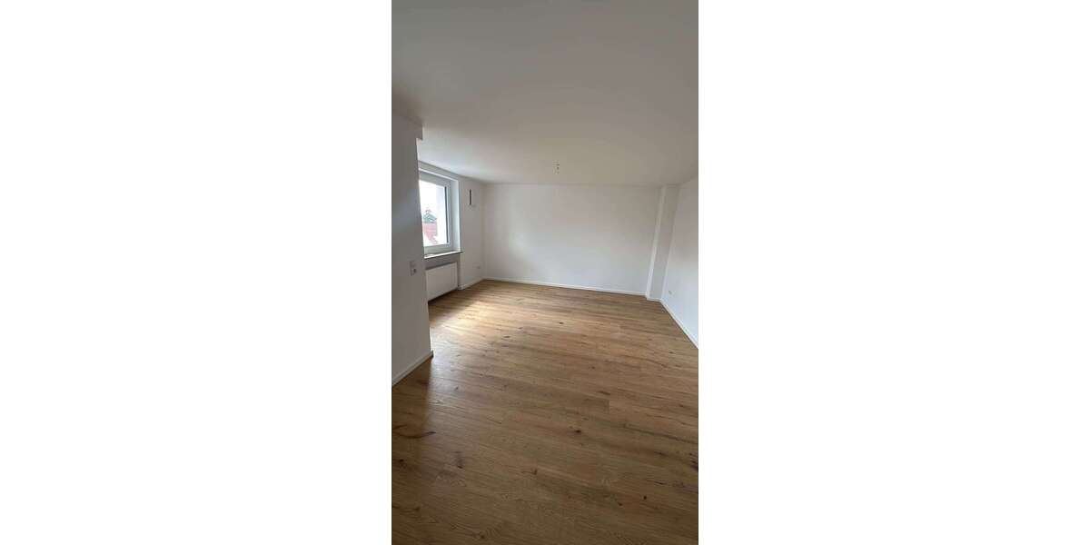 Etagenwohnung Weißenburg - 2 Zimmer, 65 m&sup2;, 580&euro; | Angebot:27372279