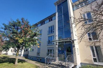 Wohnung Zwickau Zwickau-West - 3 Zimmer, 71 m&sup2;, 580&euro; | Angebot:25974100