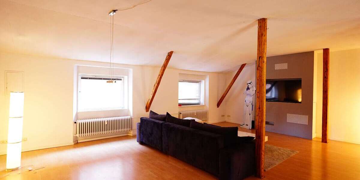 Etagenwohnung Rendsburg Altstadt - 3 Zimmer, 120 m&sup2;, 1.020&euro; | Angebot:25925009