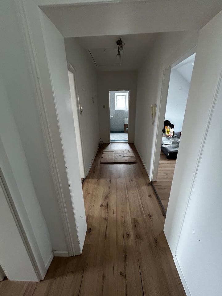 3 ZKB DG-Wohnung in Vellmar NUR für Studenten