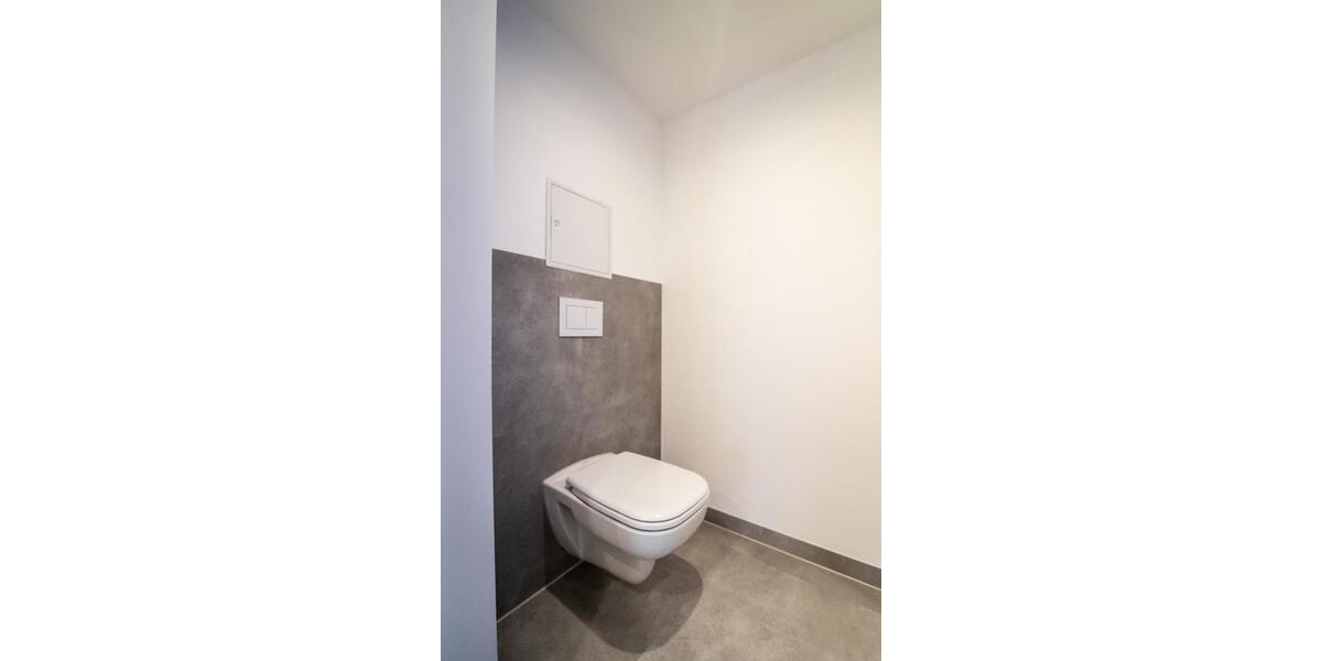 Dachgeschoßwohnung Burgstädt - 5 Zimmer, 136 m&sup2;, 1.150&euro; | Angebot:24353946