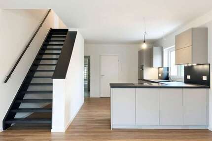 Wohnung Bietigheim-Bissingen Bissingen - 6 Zimmer, 175 m&sup2;, 2.800&euro; | Angebot:26957370
