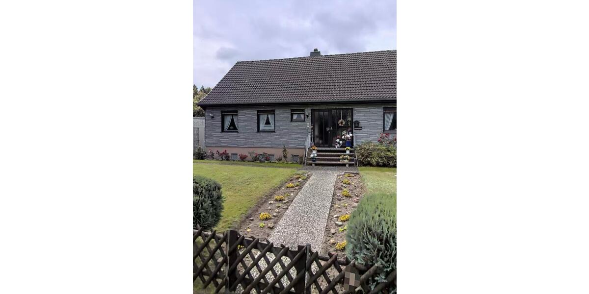 Einfamilienhaus Porta Westfalica - 4 Zimmer, 125 m&sup2;, 1.350&euro; | Angebot:25657661