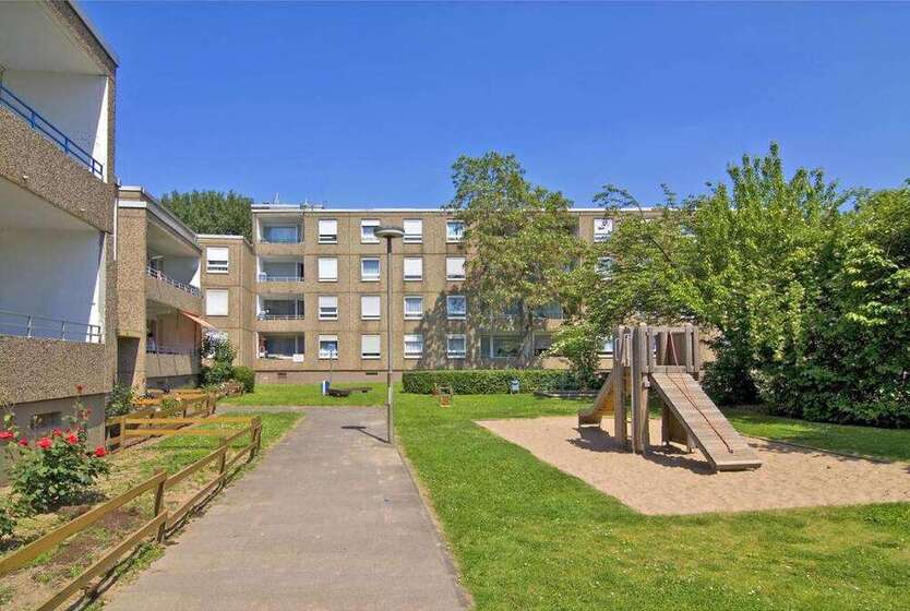 Wohnung zum Mieten in Neuss 888 € 93 m²
