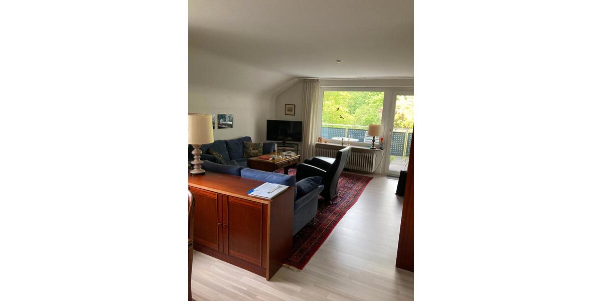 Dachgeschoßwohnung Nagold - 3 Zimmer, 92 m&sup2;, 900&euro; | Angebot:26632309