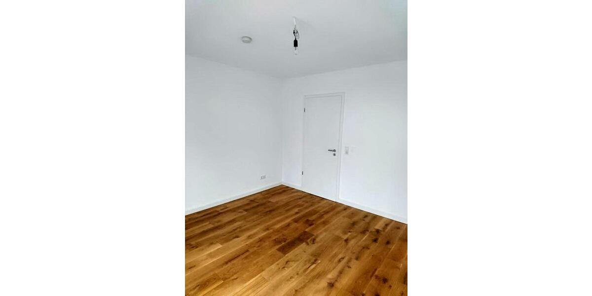 Etagenwohnung Marburg Marbach - 3 Zimmer, 80 m&sup2;, 1.480&euro; | Angebot:26416296