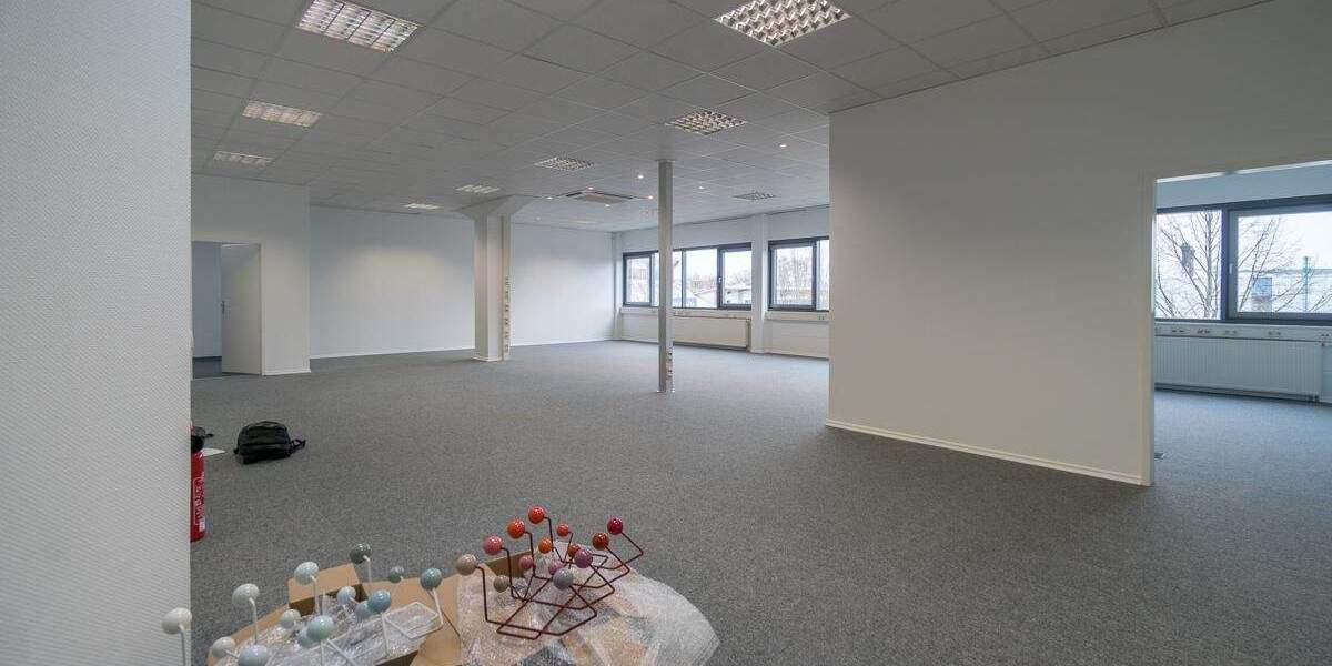 Gewerbeobjekt Würzburg Lengfeld - 2.250&euro; | Angebot:25705698