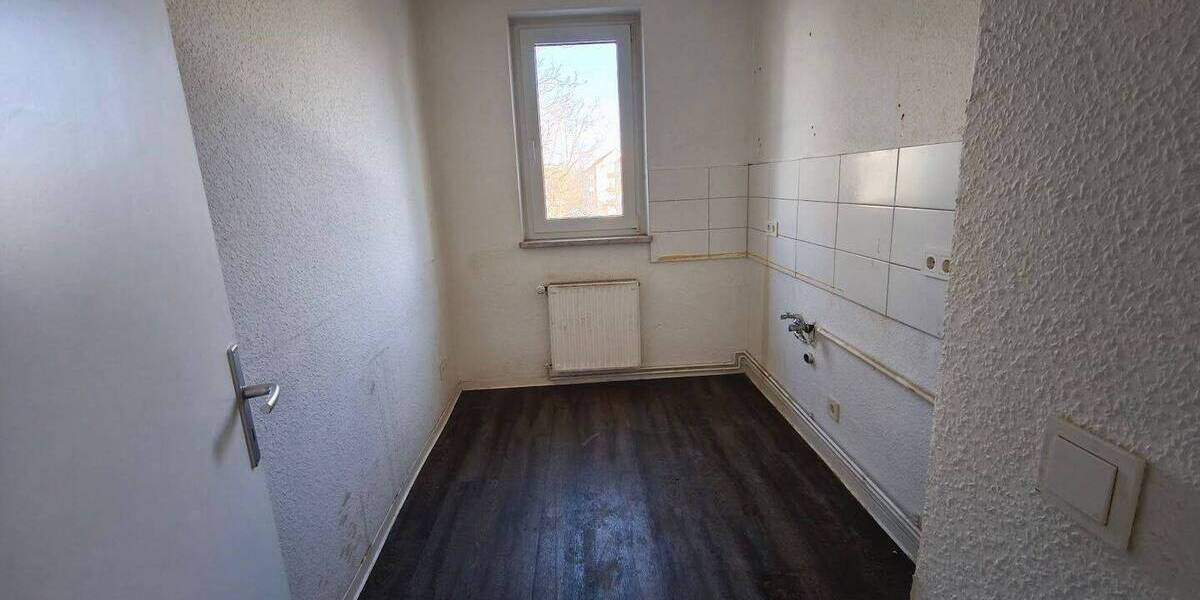 Etagenwohnung Merseburg Kötzschen - 2 Zimmer, 41 m&sup2;, 280&euro; | Angebot:26641667