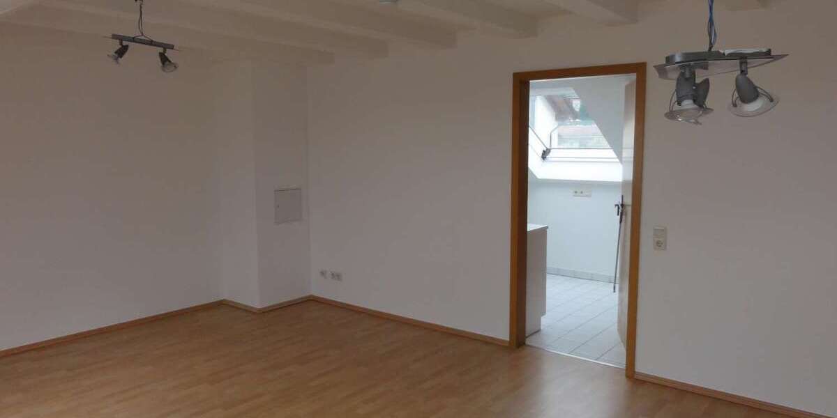 Etagenwohnung Haibach - 2 Zimmer, 62 m&sup2;, 670&euro; | Angebot:27286715