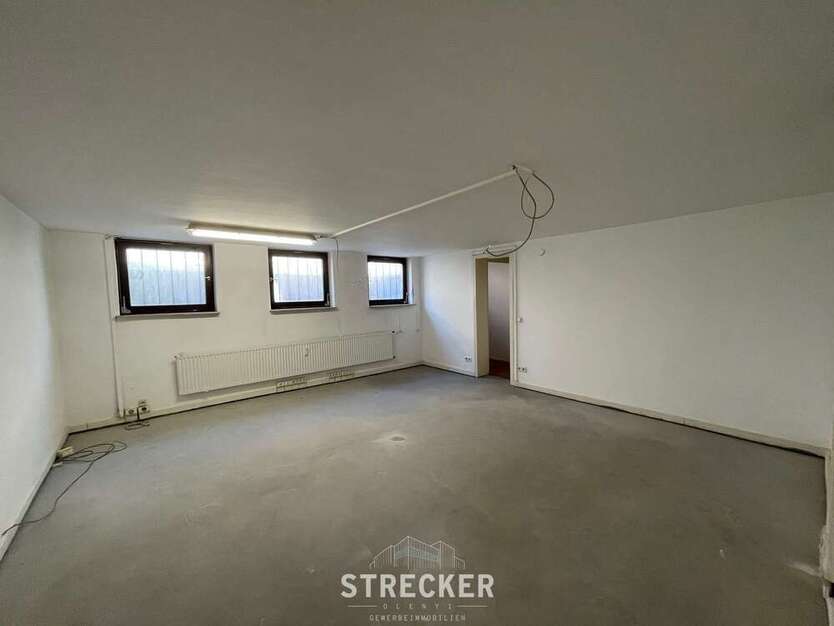Halle in Karlsruhe 250 € 29 m²