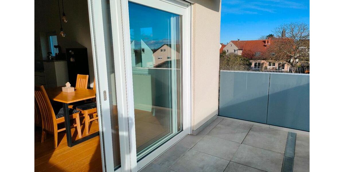 Dachgeschoßwohnung Essingen - 2 Zimmer, 92 m&sup2;, 1.400&euro; | Angebot:24964475