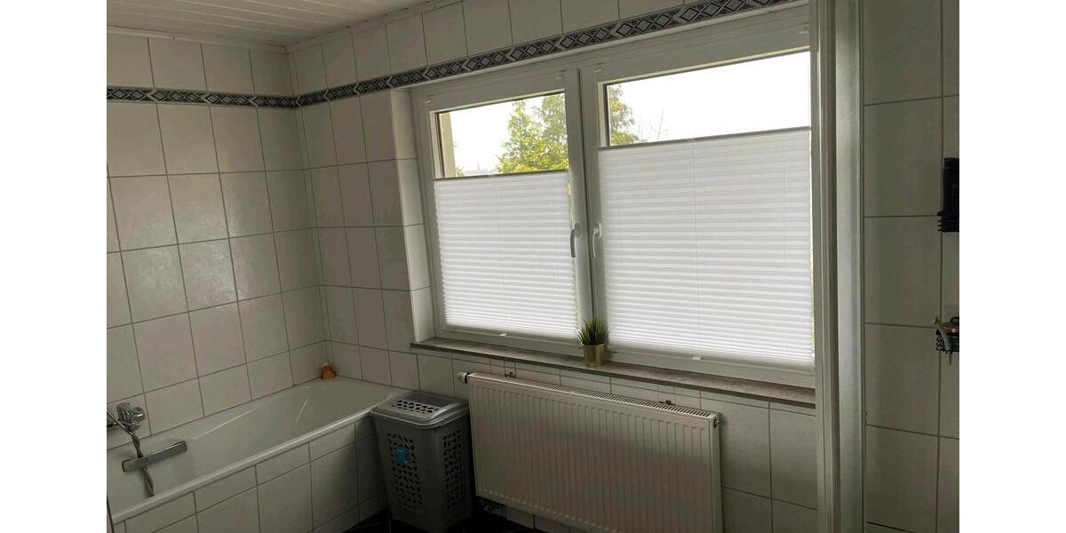 Etagenwohnung Warburg - 3 Zimmer, 100 m&sup2;, 850&euro; | Angebot:26648930