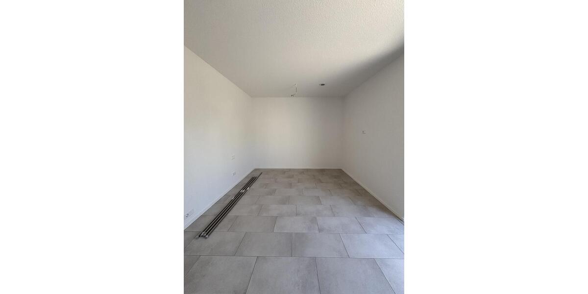 Erdgeschoßwohnung Ilsfeld - 2.5 Zimmer, 66 m&sup2;, 950&euro; | Angebot:26393573