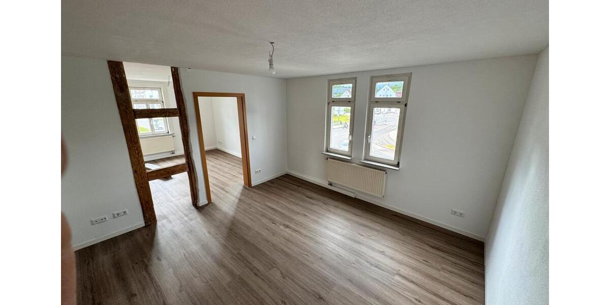 Etagenwohnung Hechingen - 5 Zimmer, 122 m&sup2;, 1.250&euro; | Angebot:26639135