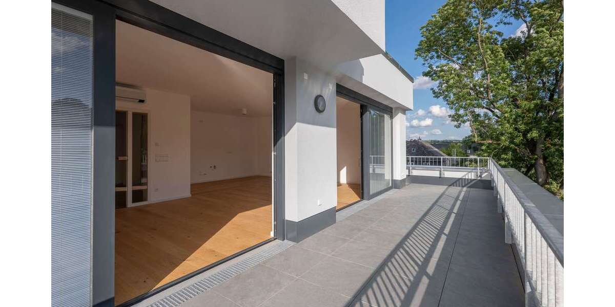 Etagenwohnung Mülsen Thurm - 4 Zimmer, 145 m&sup2;, 1.668&euro; | Angebot:24609581