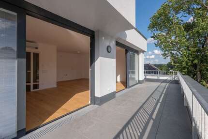 Wohnung Mülsen Thurm - 4 Zimmer, 145 m&sup2;, 1.668&euro; | Angebot:24609581