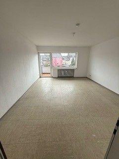 Etagenwohnung Duisburg Rheinhausen - 3 Zimmer, 77 m&sup2;, 455&euro; | Angebot:24144522