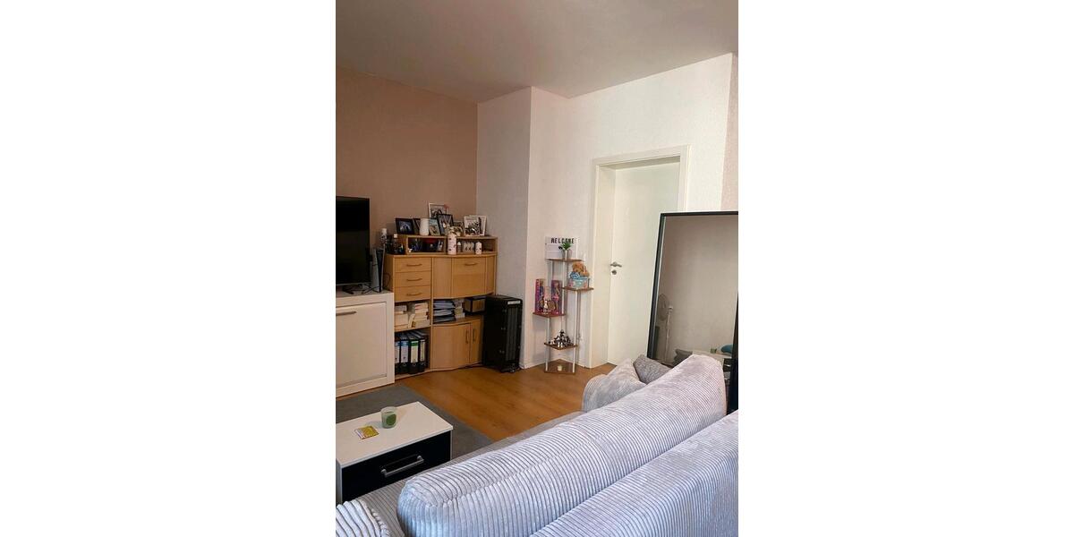 Etagenwohnung Bernburg (Saale) - 1 Zimmer, 43 m&sup2;, 400&euro; | Angebot:26610383