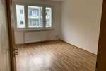 Modernisierte 3 Zimmer Wohnung mit Dusche. Ultramoderne Pelletheizung !